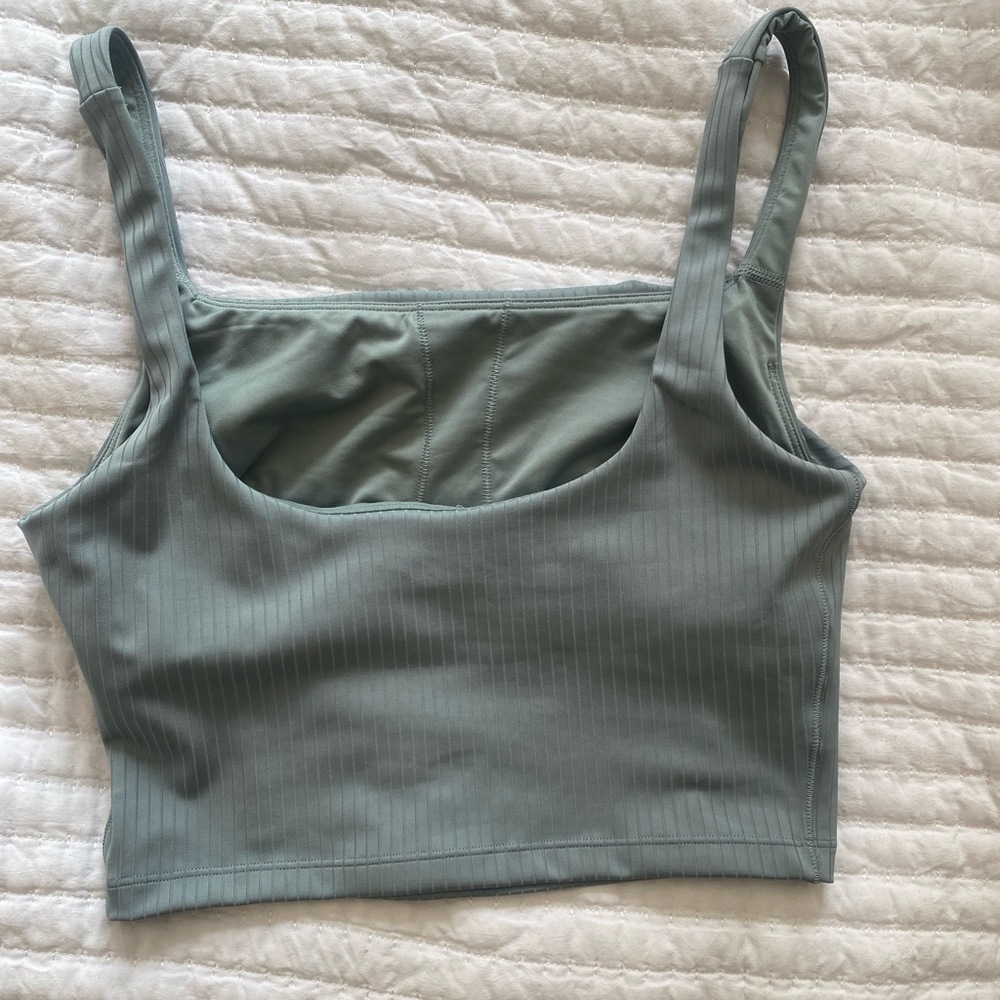 Vuori Inversion Rib Support Tank - Picture 7 of 7